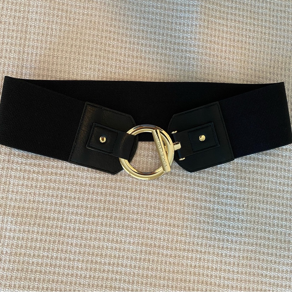 Vince Camuto black elastic stretch belt